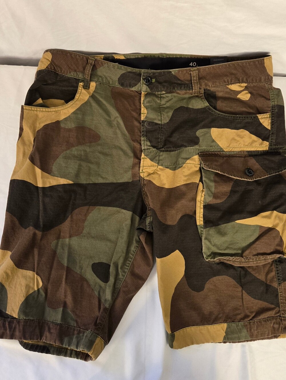 G-Star Men's Camo Cargo Shorts   TN